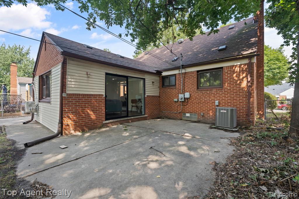7800 Polk Street, Taylor, MI 48180 — Photo 33