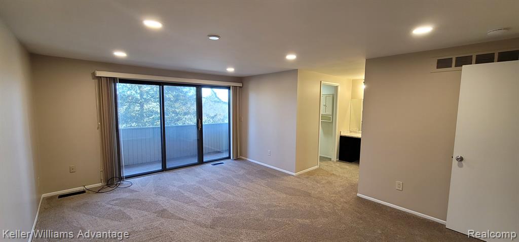 7416 Azalea Court, West Bloomfield, MI — Photo 17