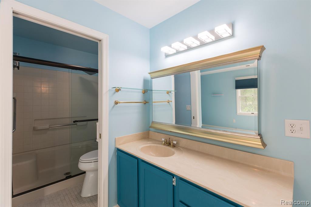 8629 MATHIAS Drive, 48, Grosse Ile, MI 48138 — Photo 17