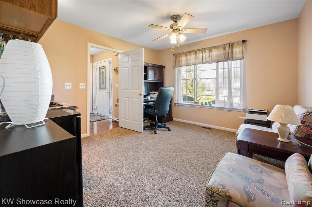 58767 Hunters Court, South Lyon, MI 48178 — Photo 18