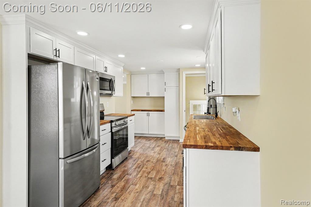 8070 Grand Blanc Road, Swartz Creek, MI 48473 — Photo 12