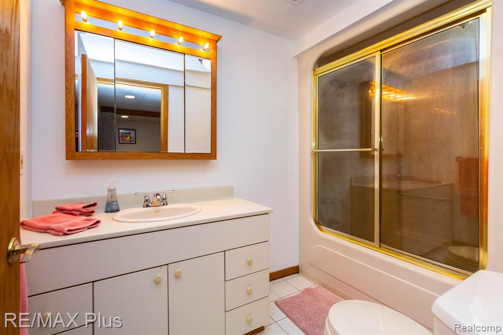 1380 Pratt Drive, Lapeer, MI 48446 — Photo 44