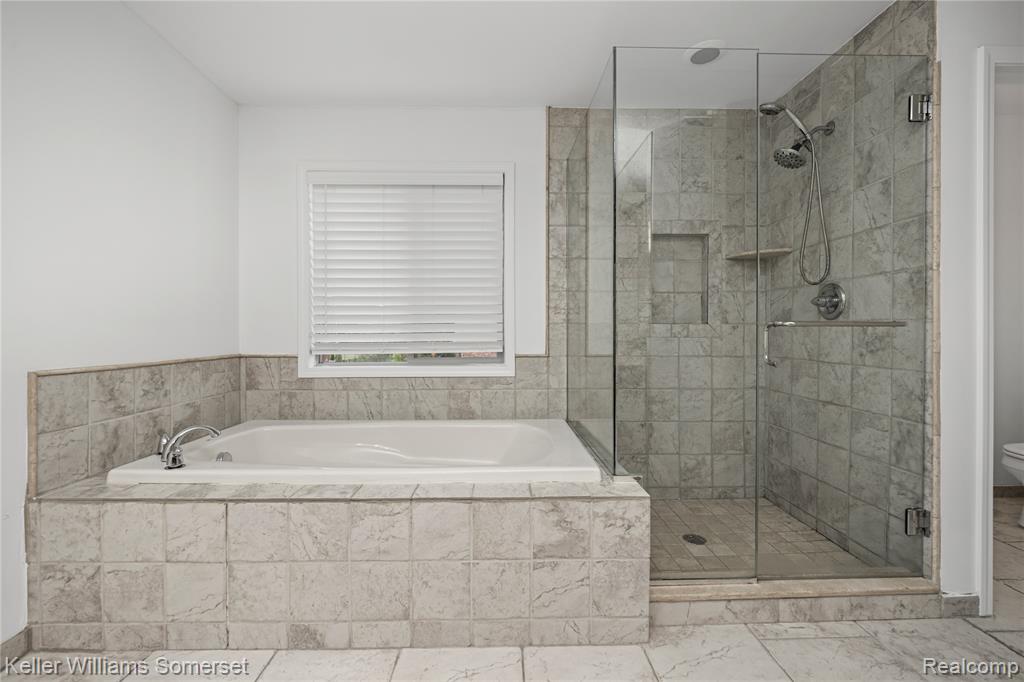 55257 Breton Woods Drive, Macomb, MI 48042 — Photo 40