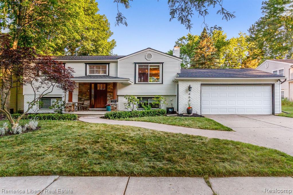 464 Welch Road, Northville, MI 48167 — Photo 2