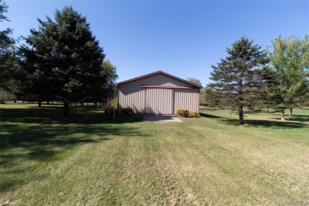 1511 Fish Lake Road, Lapeer, MI 48446 — Photo 53