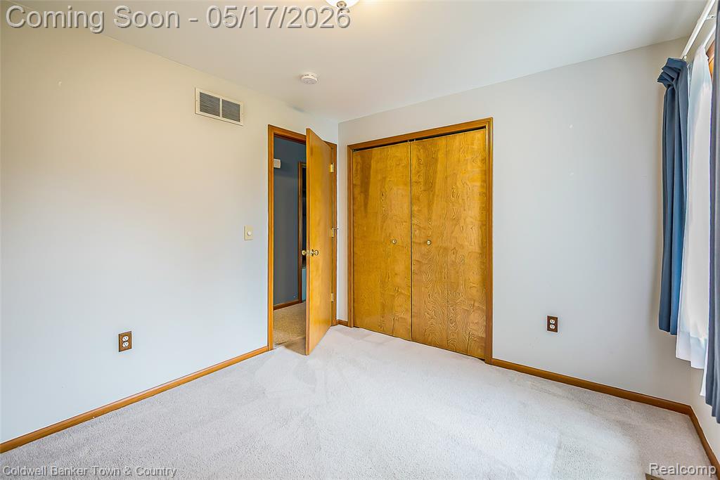 2154 Kingston Drive, Pinckney, MI 48169 — Photo 22