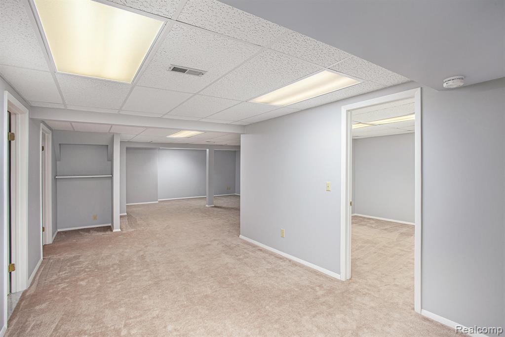6830 Heron Point, West Bloomfield, MI 48323 — Photo 31
