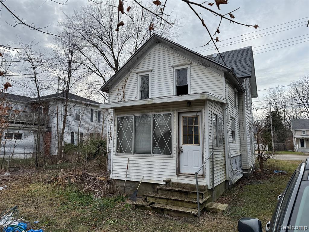 602 N SHIAWASSEE Street, Owosso, MI 48867 — Photo 4