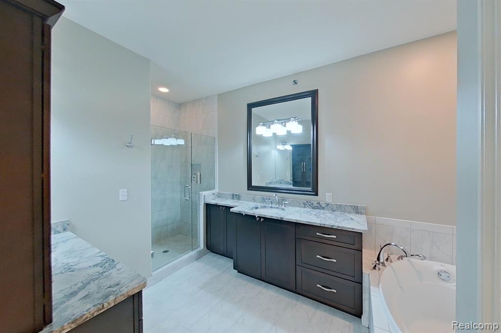 45890 S STONEWOOD Road, Canton, MI 48187 — Photo 19