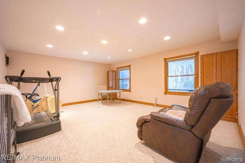 7567 Radcliffe, 55, Brighton, MI 48114 — Photo 31