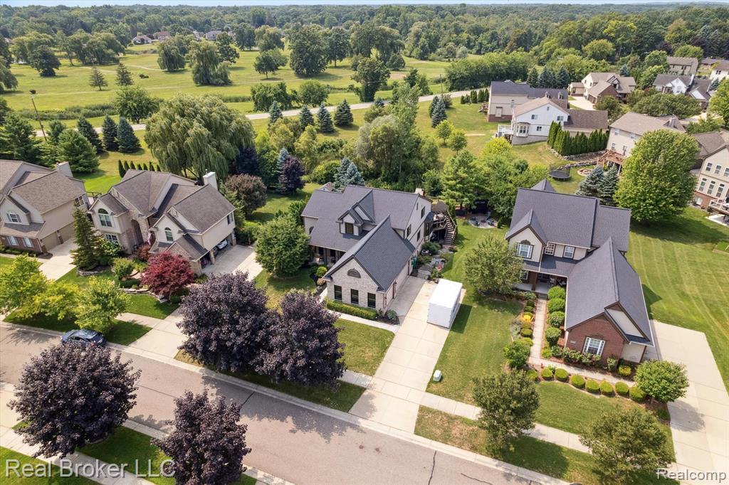 8567 Hummingbird, Commerce Twp, MI 48382 — Photo 68