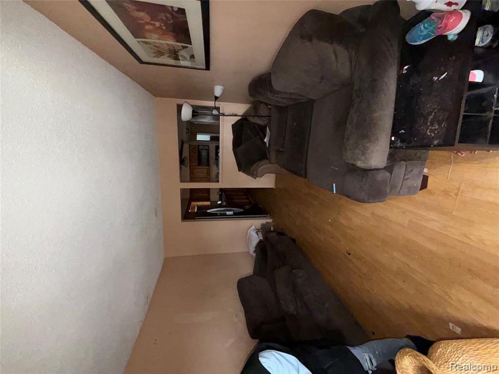 346 Labadie Street, Ecorse, MI 48229 — Photo 2