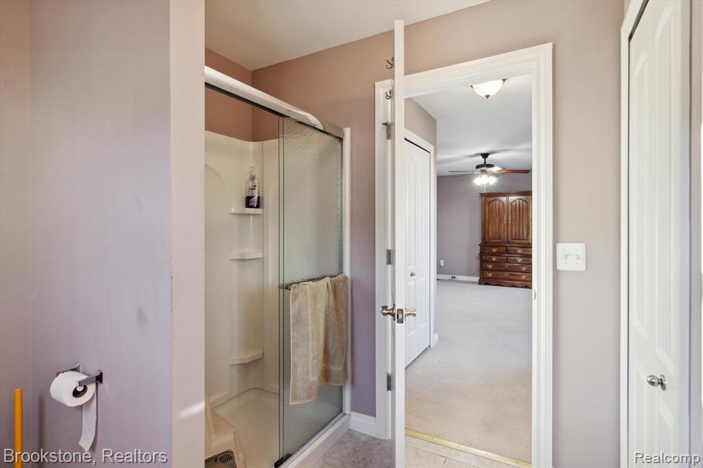 712 SUPERIOR Parkway, Westland, MI — Photo 23