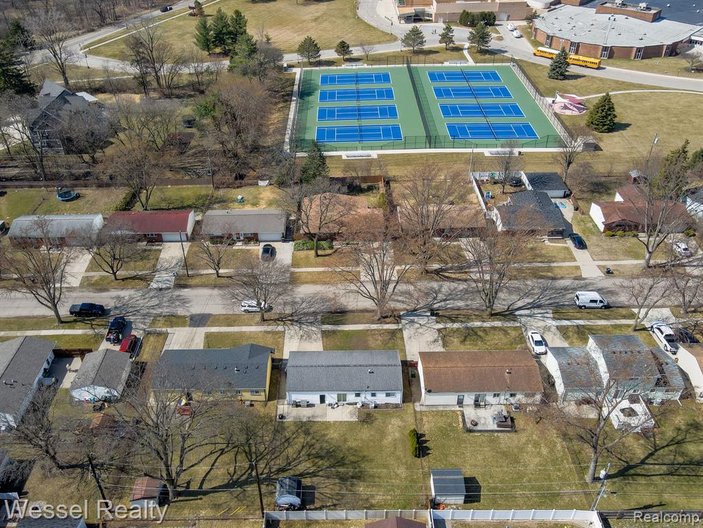 41948 Betley Drive, Sterling Heights, MI 48313 — Photo 4