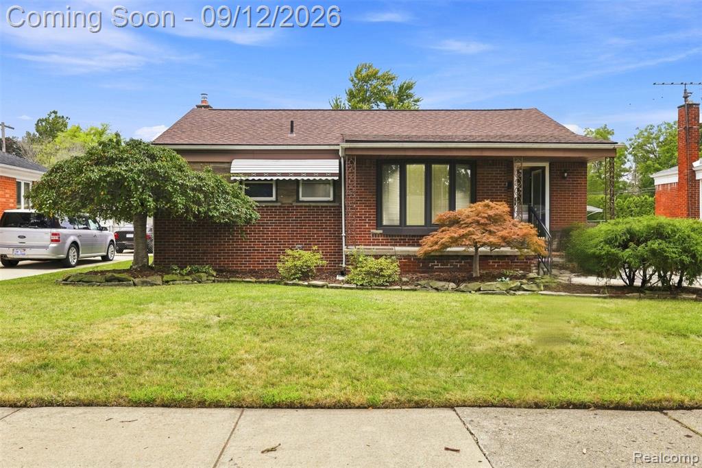 2950 Edsel Street, Trenton, MI 48183