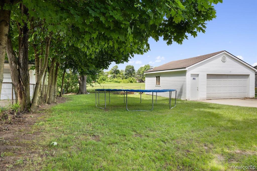 9838 Jackson Street, Van Buren, MI 48111 — Photo 19
