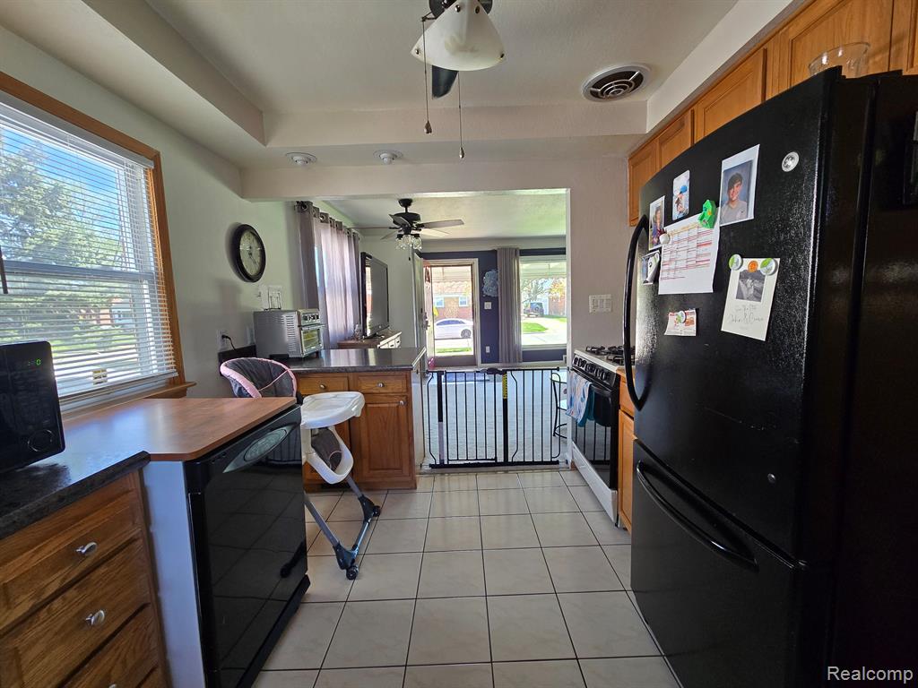 6457 BURNLY Street, Garden City, MI — Photo 8