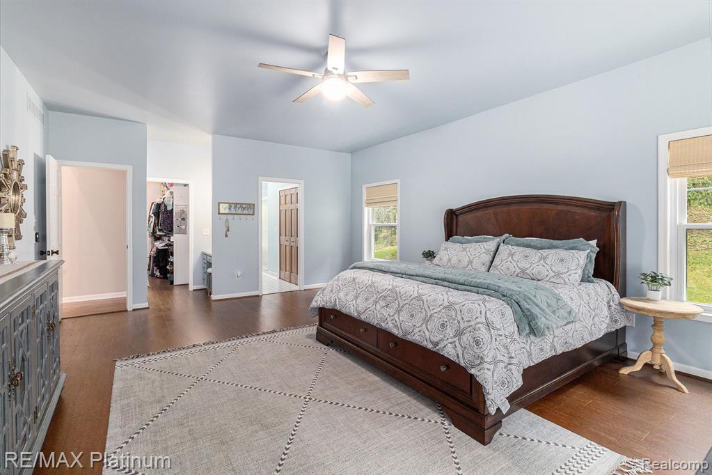 1055 WOODVALE, Milford, MI 48381 — Photo 9