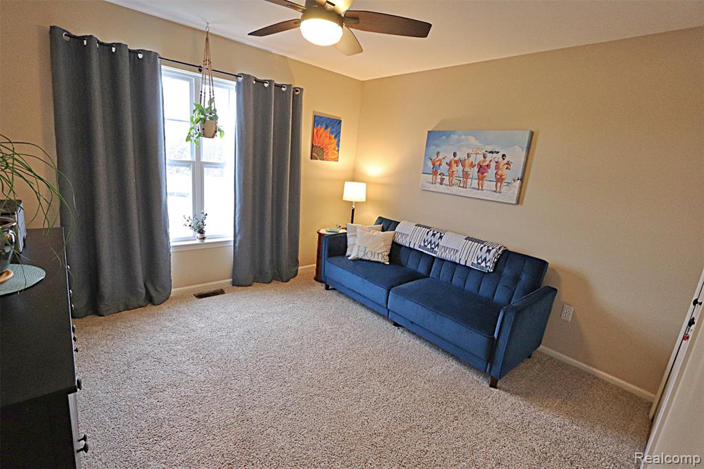 10139 Ridge Run Street, 9, Howell, MI 48855 — Photo 28