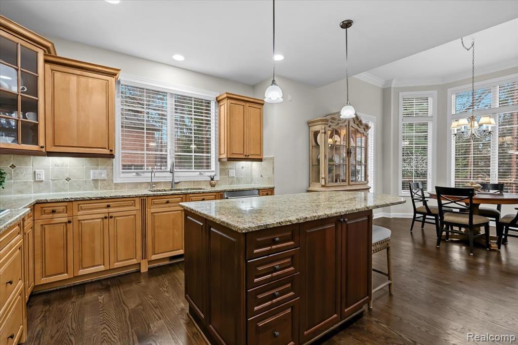 5828 Wyndam Lane, Brighton, MI 48116 — Photo 14