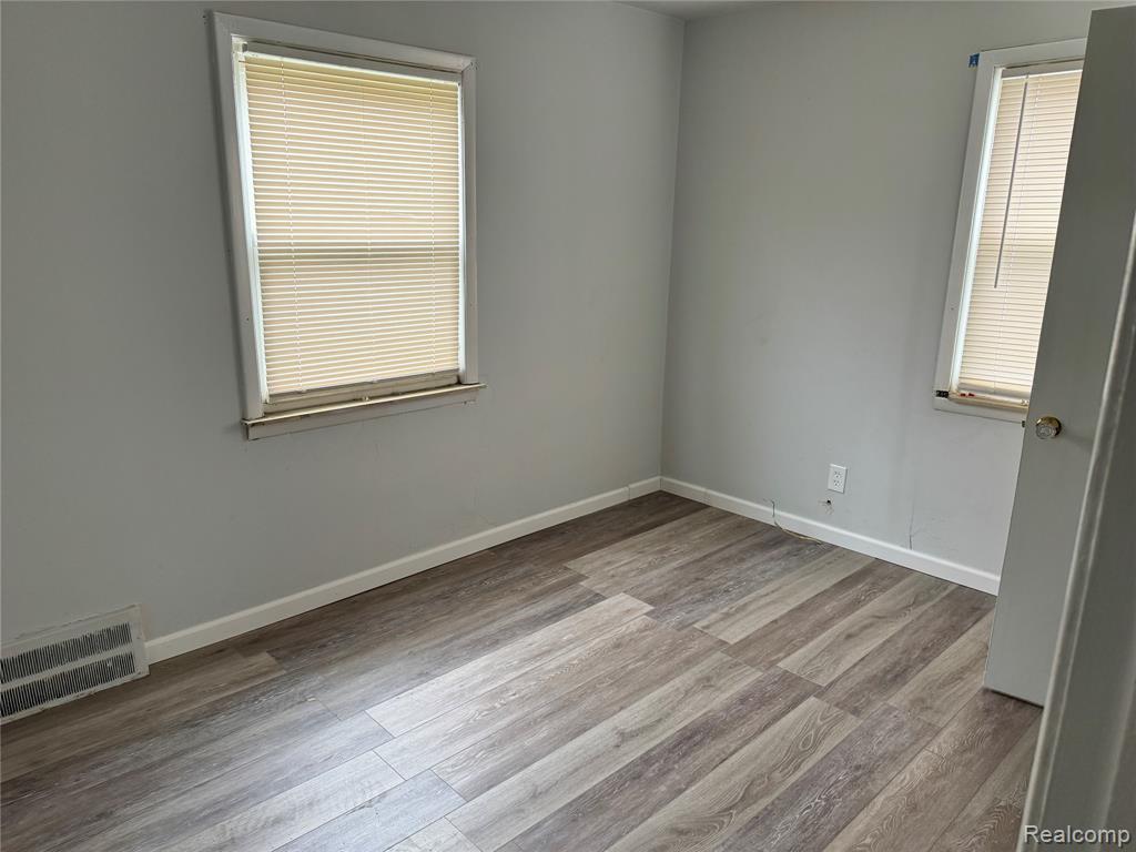 9425 Marlowe, Detroit, MI 48228 — Photo 21