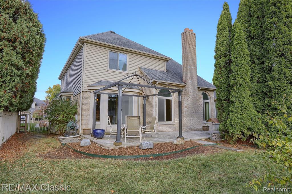 43274 Hillsboro Drive, Clinton Twp, MI 48038 — Photo 34