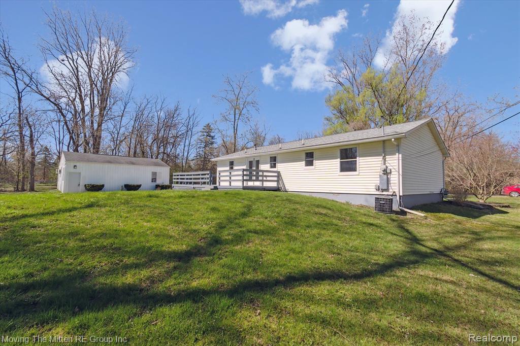 5885 JUSTINE Street, Van Buren, MI 48111 — Photo 37
