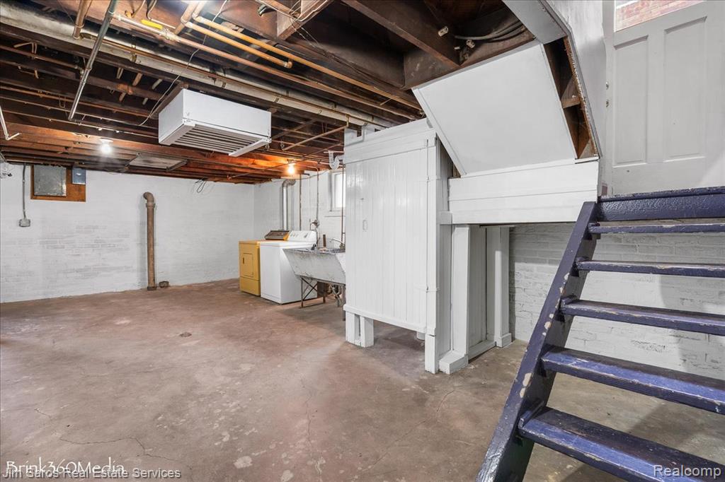 1338 Somerset Avenue, Grosse Pointe, MI 48230 — Photo 30