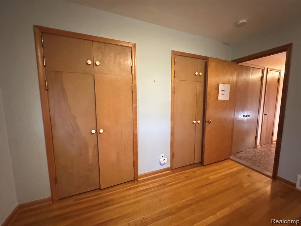 6 Danvers Lane, Dearborn, MI 48120 — Photo 17