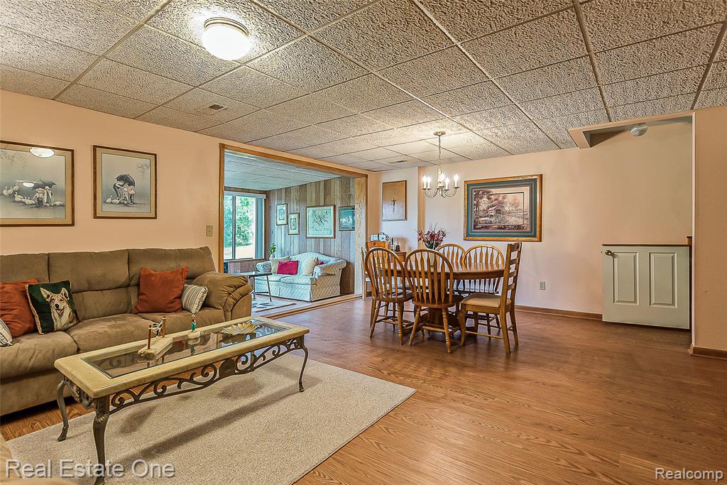 62511 RALEIGH Court, 5, South Lyon, MI 48178 — Photo 28