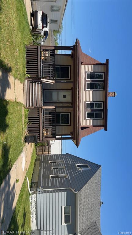 734 Cleophus Parkway, Lincoln Park, MI 48146 — front exterior