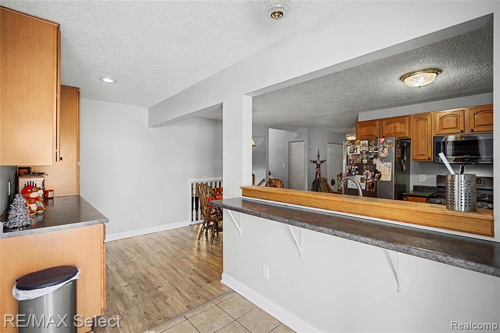 5233 Sagamore Drive, Swartz Creek, MI 48473 — Photo 14