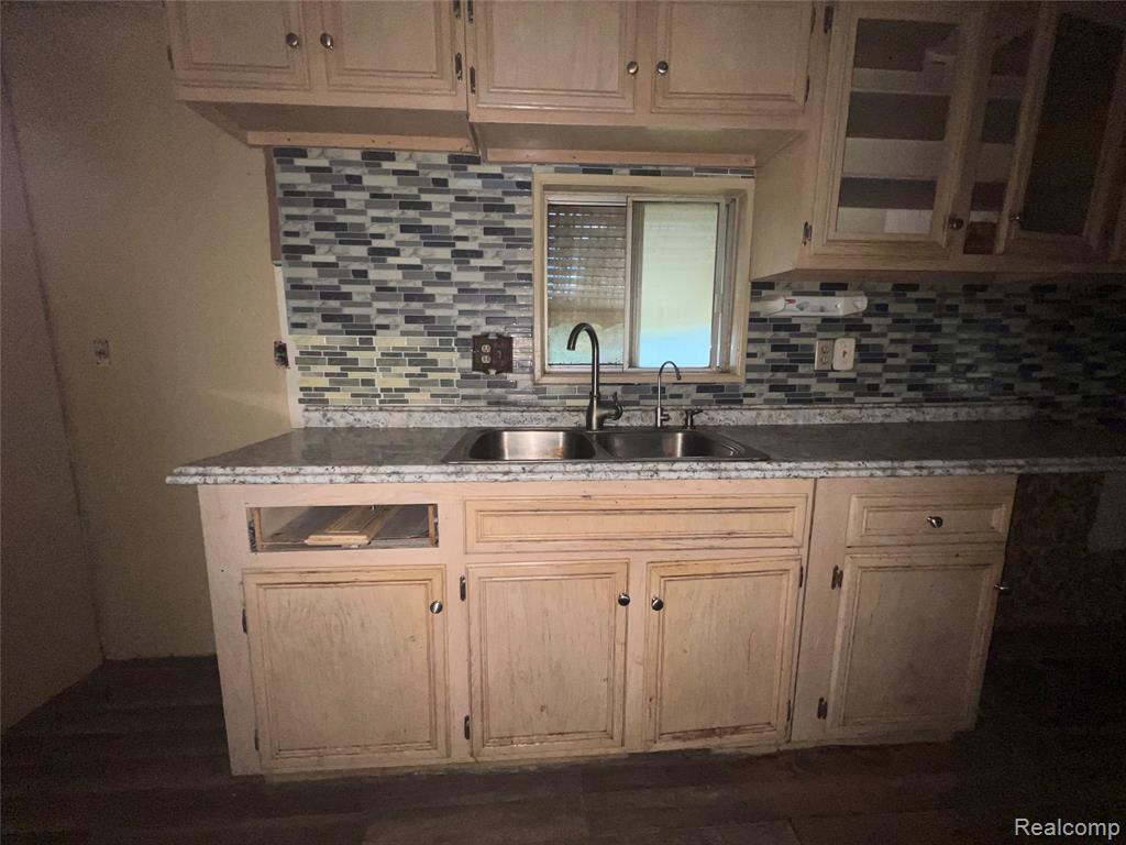 2988 W Snover Road, Mayville Vlg, MI 48744 — Photo 12
