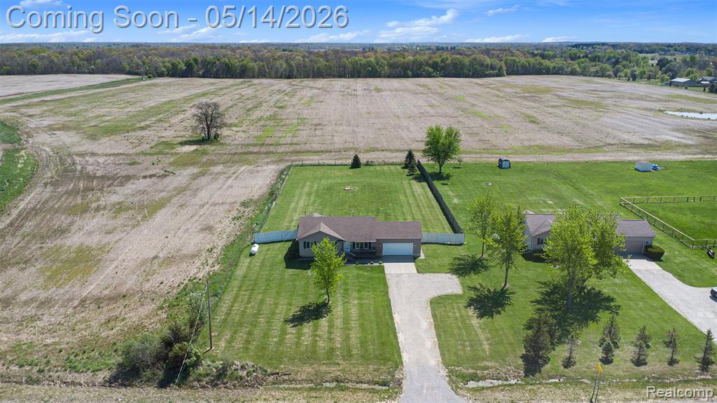7409 Seymour Road, Swartz Creek, MI 48473 — Photo 2