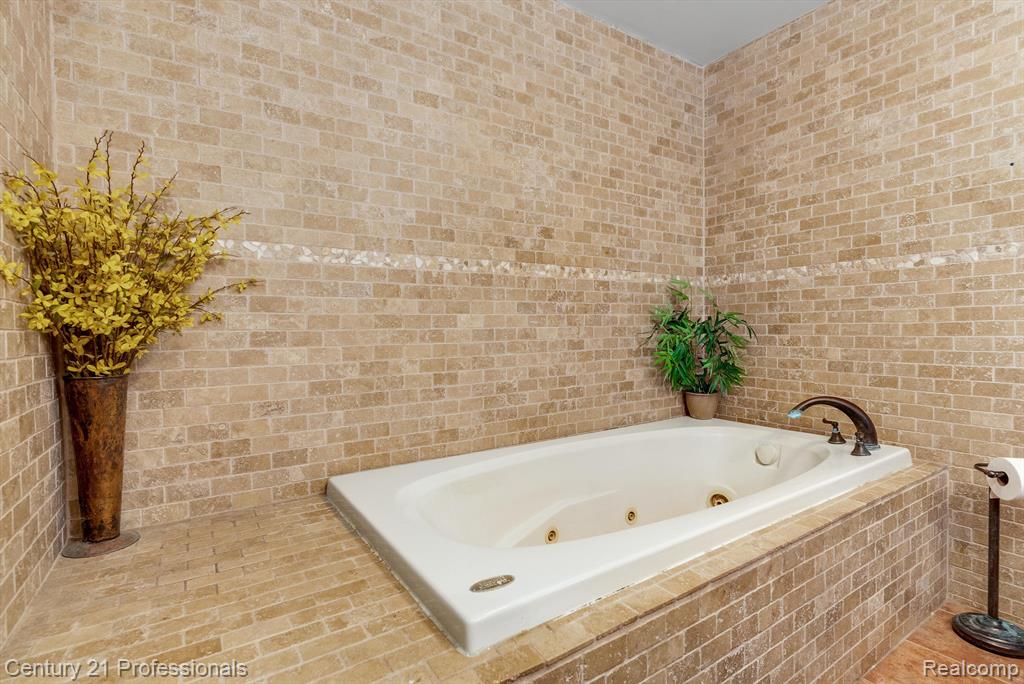 9601 KIER Road, Holly, MI 48442 — Photo 36