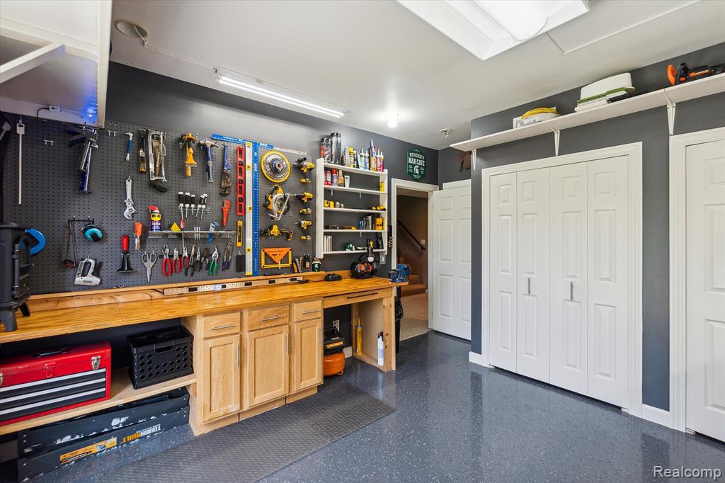 4348 Oak Tree Trail, Fenton, MI 48430 — Photo 49