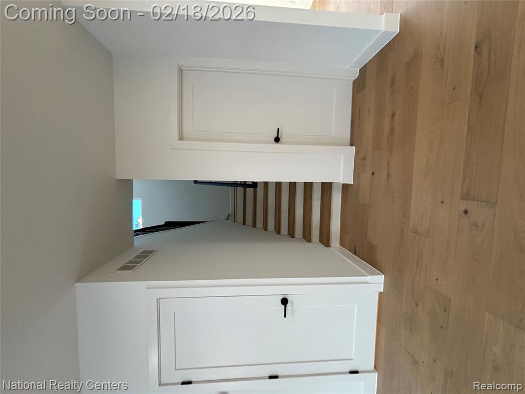10024 Borgman Avenue, Huntington Woods, MI — Photo 8