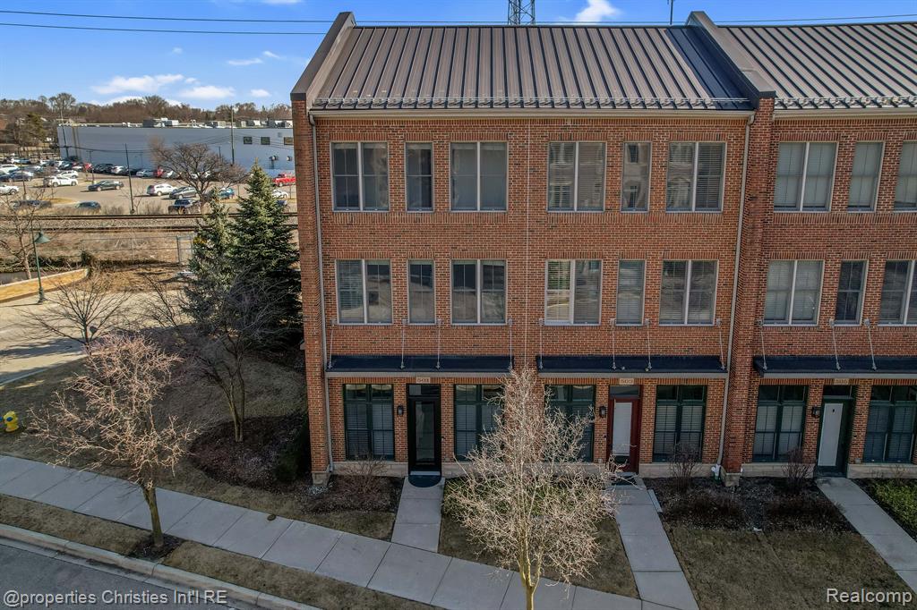 501 LEWIS Street, Birmingham, MI 48009 — Photo 46