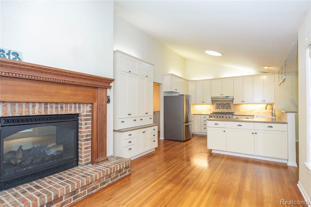 1613 Tu Van Trail, Leonard, MI 48367 — Photo 11