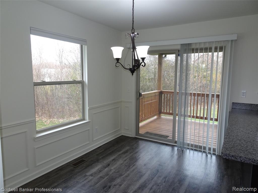 5399 Swan Drive, Burton, MI 48509 — Photo 8