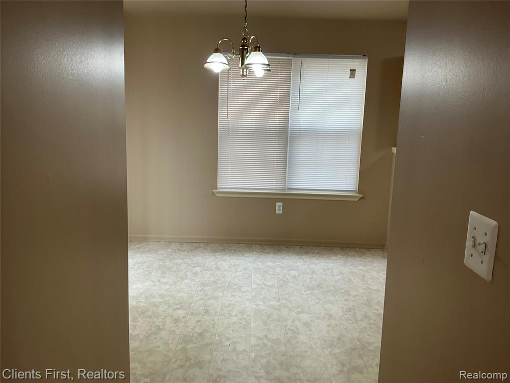 48161 NOTTINGHILL Lane, Canton, MI 48188 — Photo 14