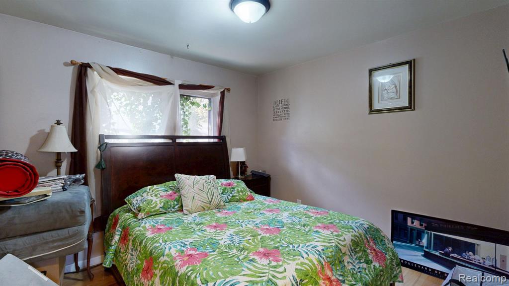 206 Wellington Crescent, Mount Clemens, MI 48043 — Photo 19