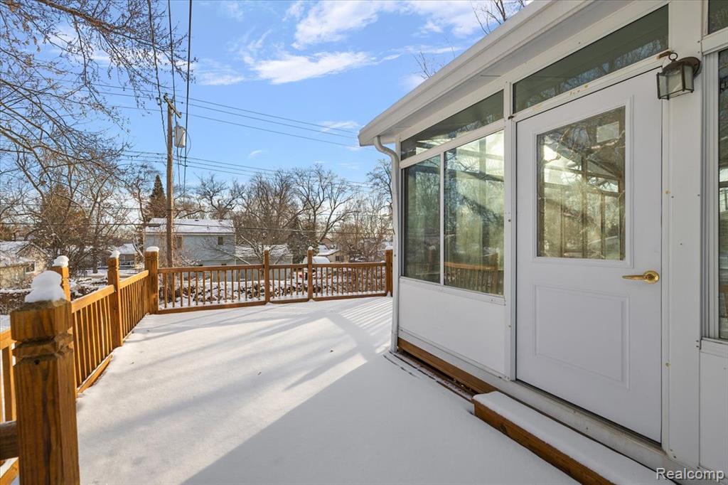 927 Alan Drive, Lake Orion, MI 48362 — Photo 44