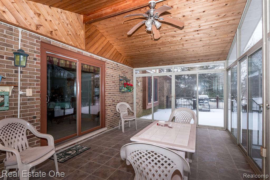 41344 Beacon Road, Novi, MI — Photo 42