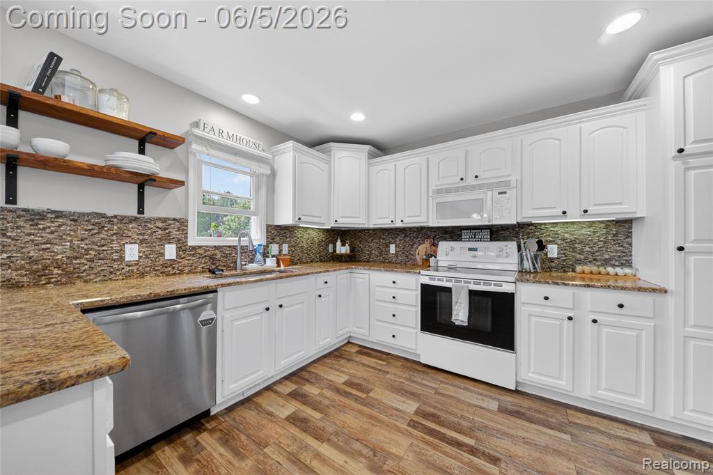 9191 Judd Road, Fowlerville, MI 48836 — Photo 14