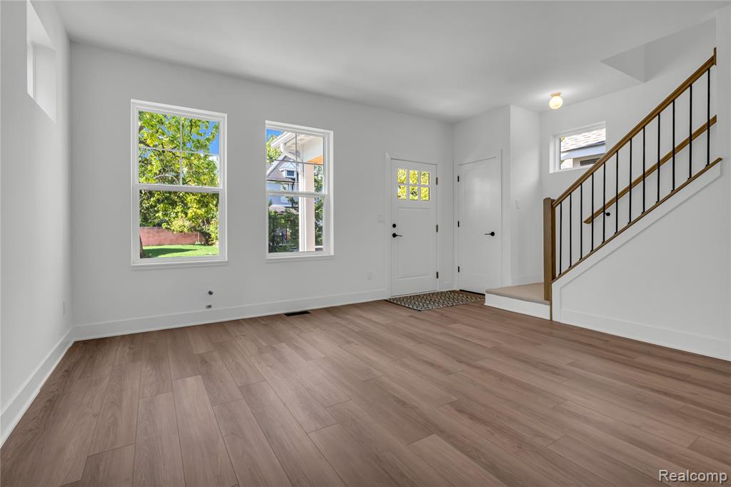 1746 Fischer Street, Detroit, MI 48214 — Photo 3