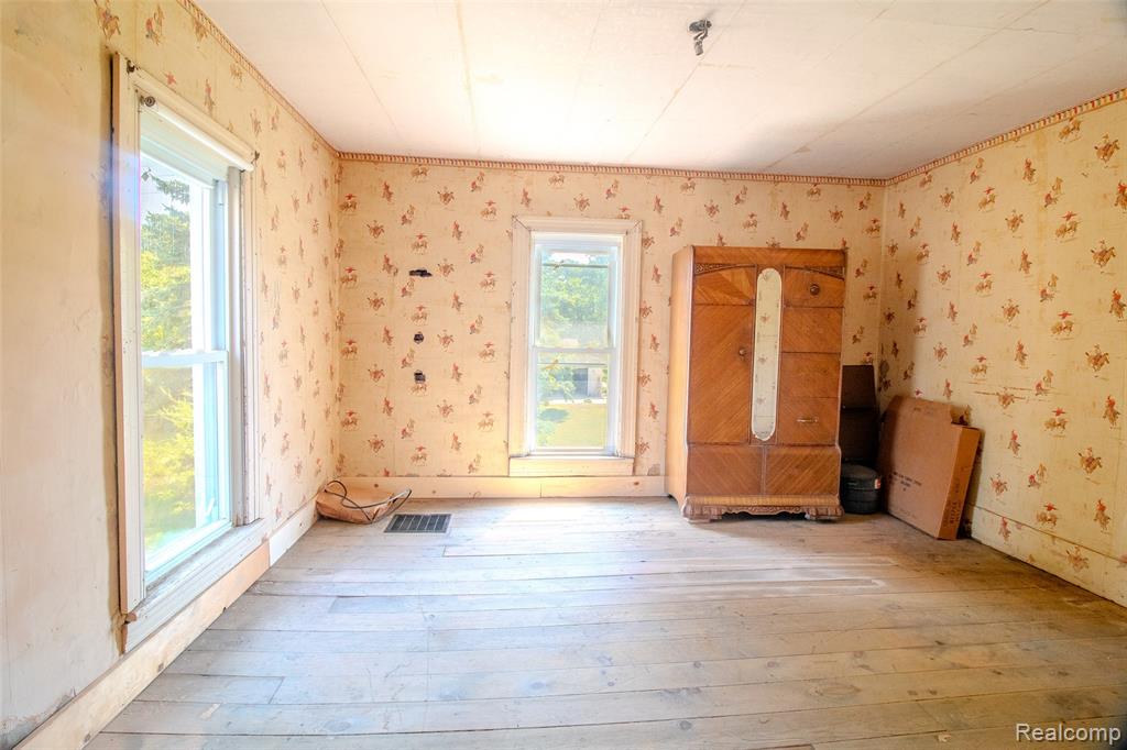 749 E East Newburg Road, Carleton, MI 48117 — Photo 31
