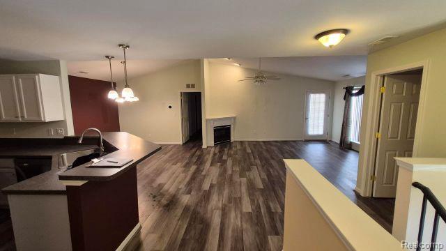5203 Chesapeake Circle, Walled Lake, MI 48390 — Photo 15