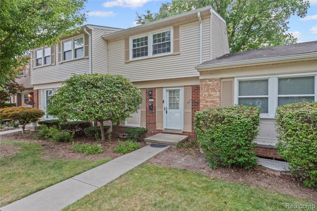 1823 Brentwood Drive, Troy, MI 48098 — Photo 3