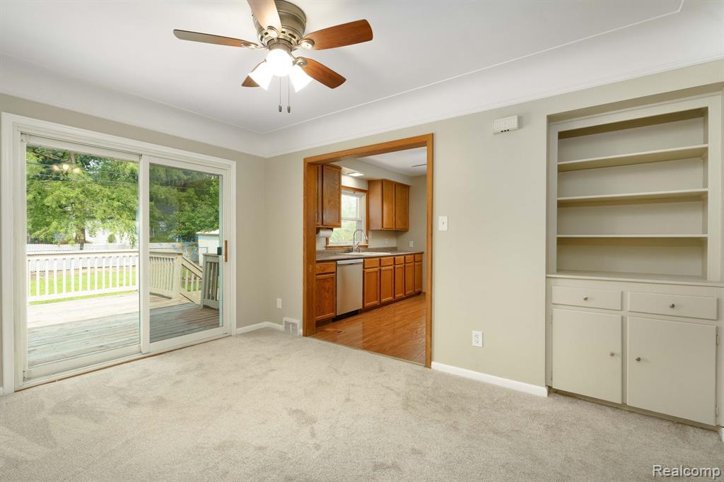 5954 Pine Street, Taylor, MI 48180 — Photo 11